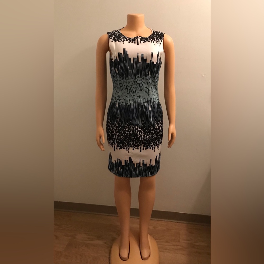 NWOT FITTED JERSEY DRESS SIZE M